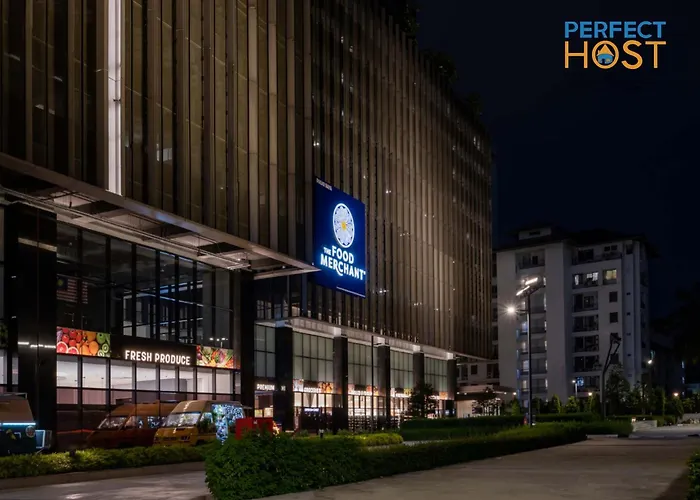Vacation rental: Pavilion Embassy Suites Kl By Perfect Host